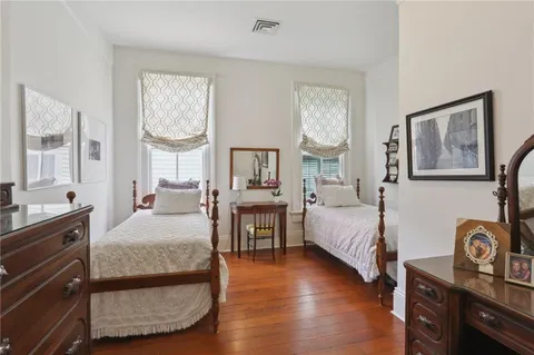 $1,000,000 | 470 Pine Street, New Orleans, LA 70118