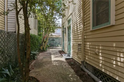 $1,000,000 | 470 Pine Street, New Orleans, LA 70118