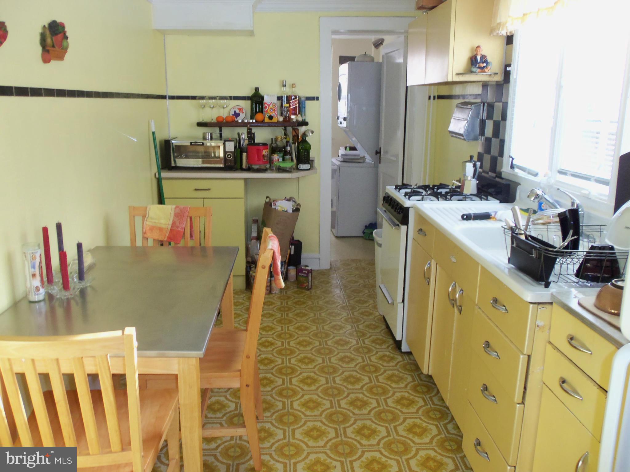 1003 Fawn Street Baltimore, MD 21202 - Photo 6 of 21 Kitchen