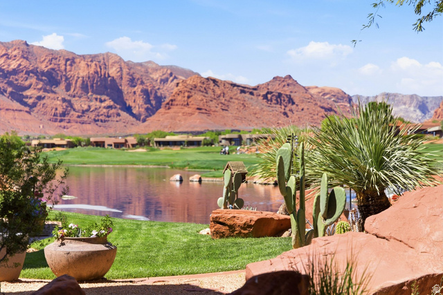 2410 West Entrada Trail, Unit 4 St. George, UT 84770 - Photo 22 of 47