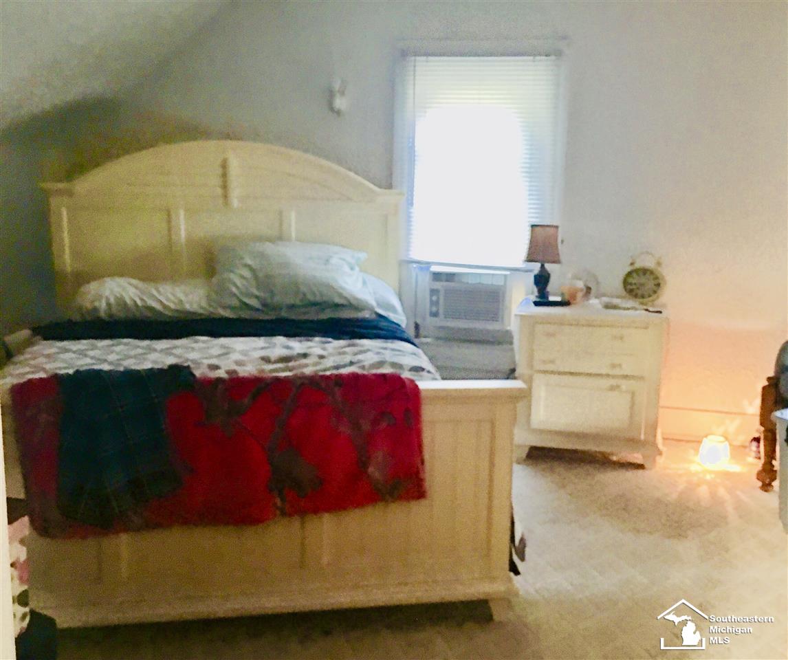 2055 Irish Road Dundee, MI 48131 - Photo 11 of 25