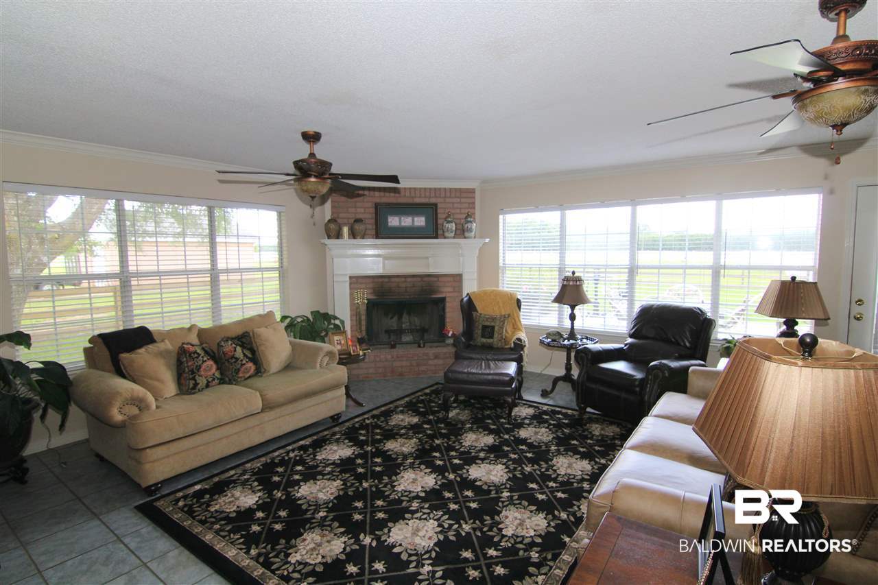 14985 Pearson Lane Silverhill, AL 36576 - Photo 4 of 38