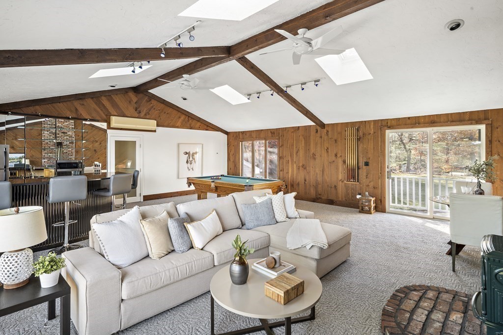 4 Summit Street Woburn, MA 01801 - Photo 18 of 34