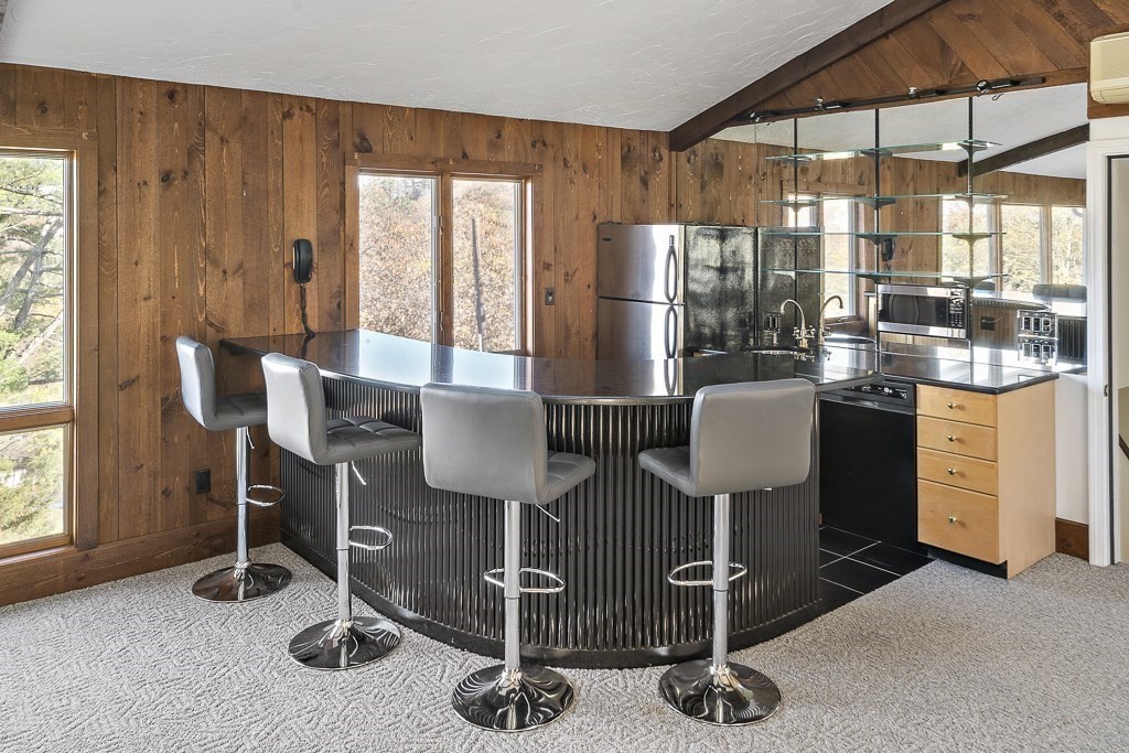 4 Summit Street Woburn, MA 01801 - Photo 19 of 34