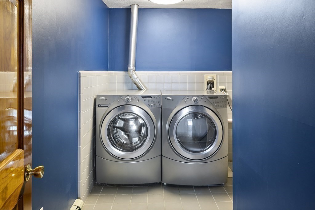 4 Summit Street Woburn, MA 01801 - Photo 24 of 34