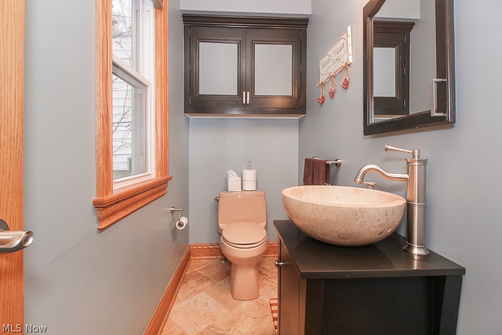 1127 Ford Road Lyndhurst, OH 44124 - Photo 15 of 32 Gallery Image 15