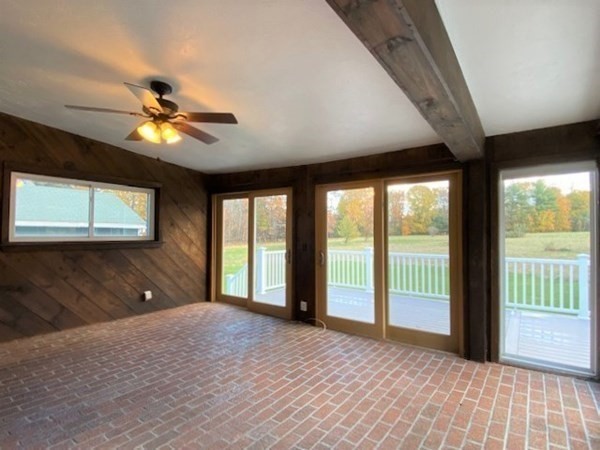 160 Gardner Road Hubbardston, MA 01452 - Photo 13 of 41 Gallery Image 13