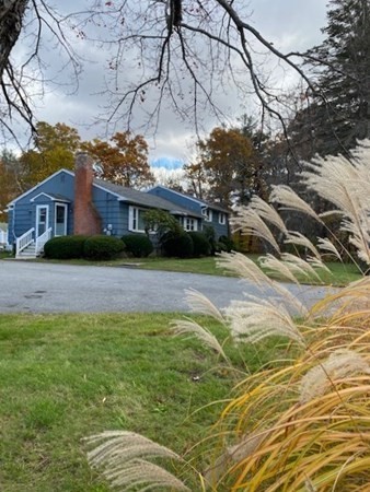 160 Gardner Road Hubbardston, MA 01452 - Photo 4 of 41 Gallery Image 4