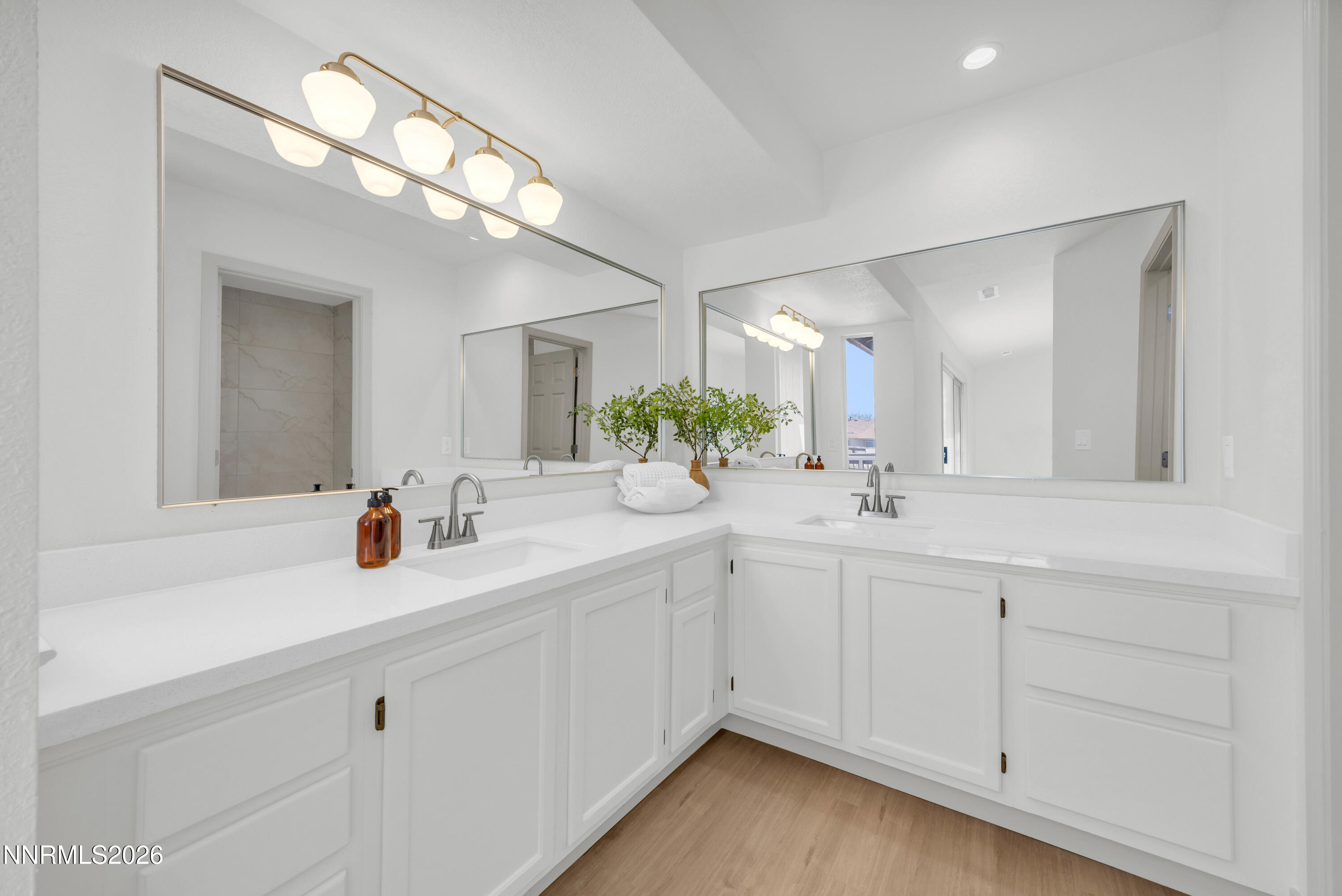 6850 Forsythia Way Reno, NV 89506 - Photo 29 of 47 37_img_1871