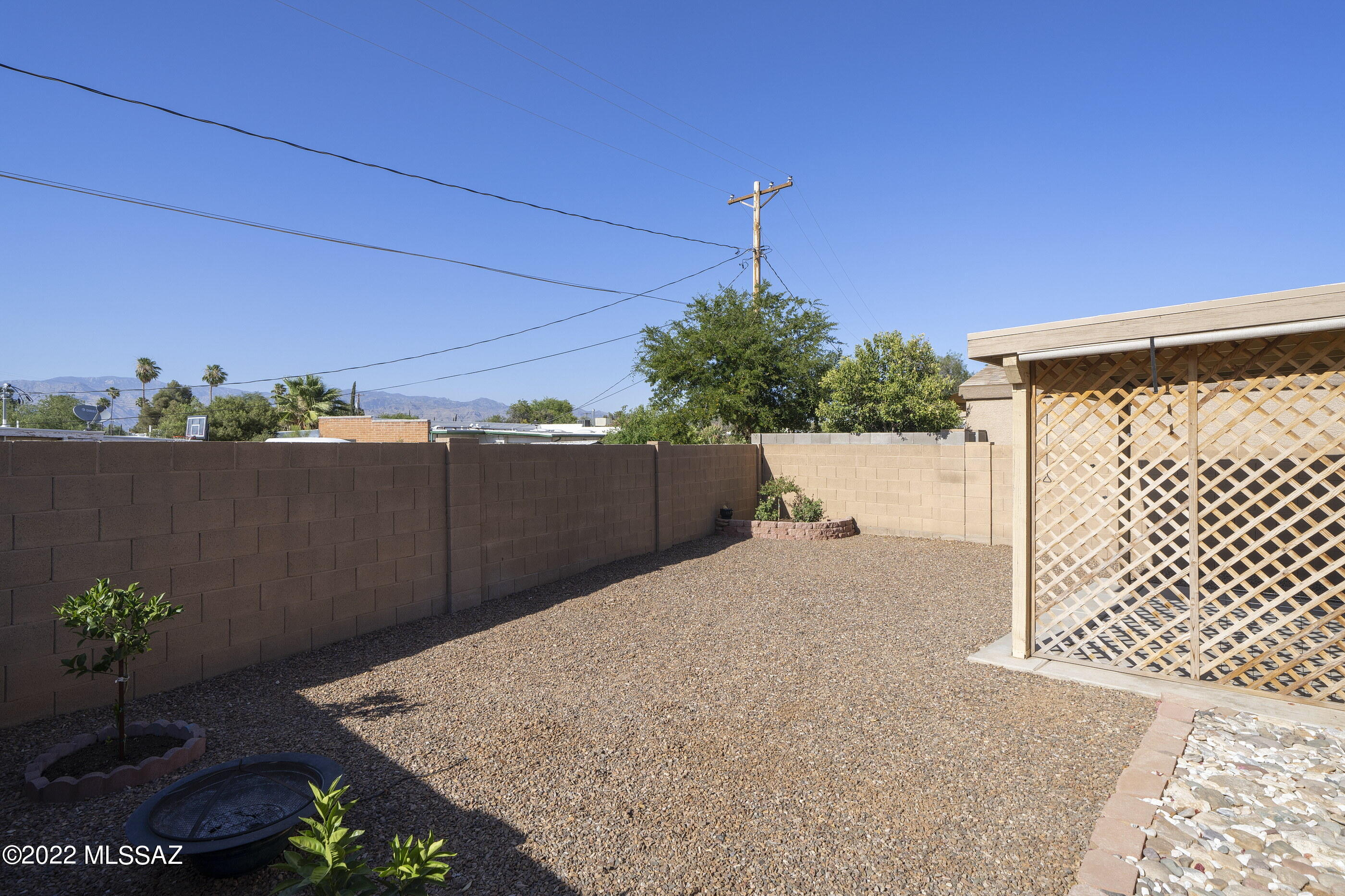 7335 East Cross Ridge Place Tucson, AZ 85710 - Photo 16 of 19