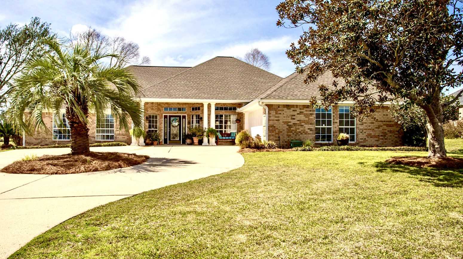 9311 Lakeview Drive Foley, AL 36535 - Photo 1 of 49