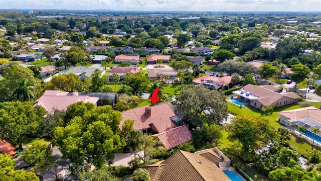 $1,250,000 | 10120 Vestal Court, Coral Springs, FL 33071