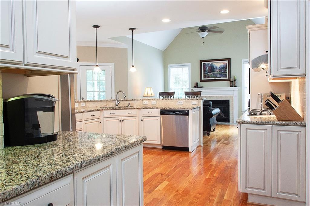 111 Lost Tree Lane High Point, NC 27265 - Photo 11 of 30 Gallery Image 11