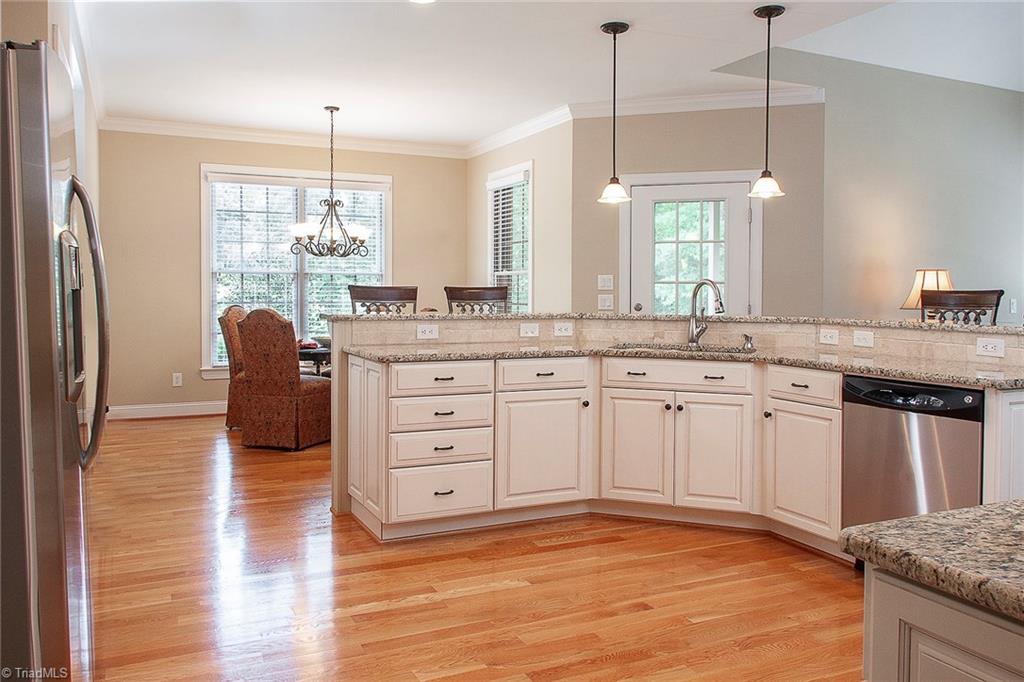 111 Lost Tree Lane High Point, NC 27265 - Photo 12 of 30 Gallery Image 12
