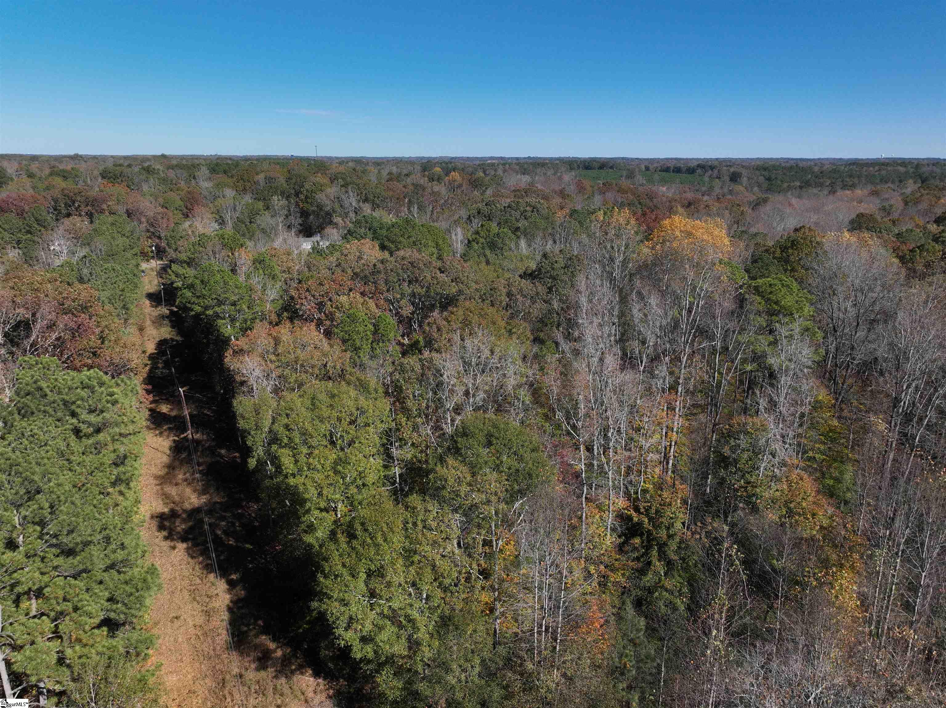 2 Patterson Drive Laurens, SC 29360 - Photo 8 of 9