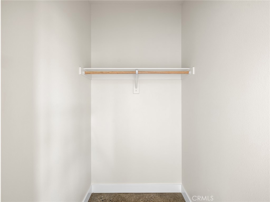 16173 Pela Road Apple Valley, CA 92307 - Photo 12 of 36 a view of small space