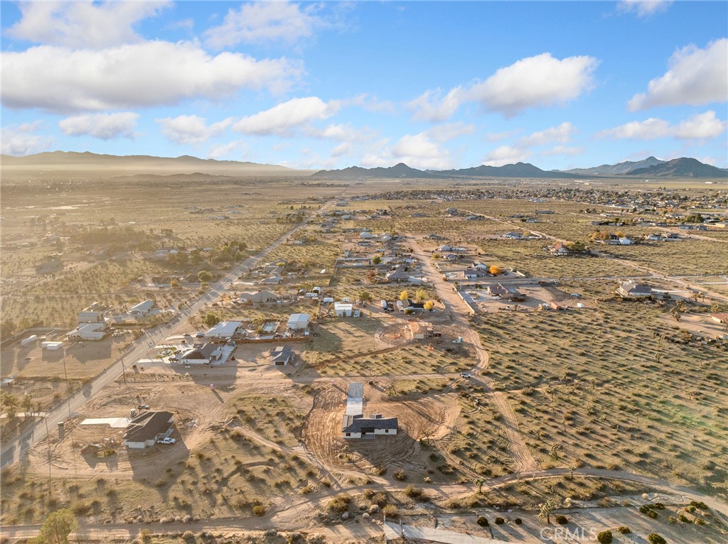 16173 Pela Road Apple Valley, CA 92307 - Photo 29 of 36 a view of city and ocean