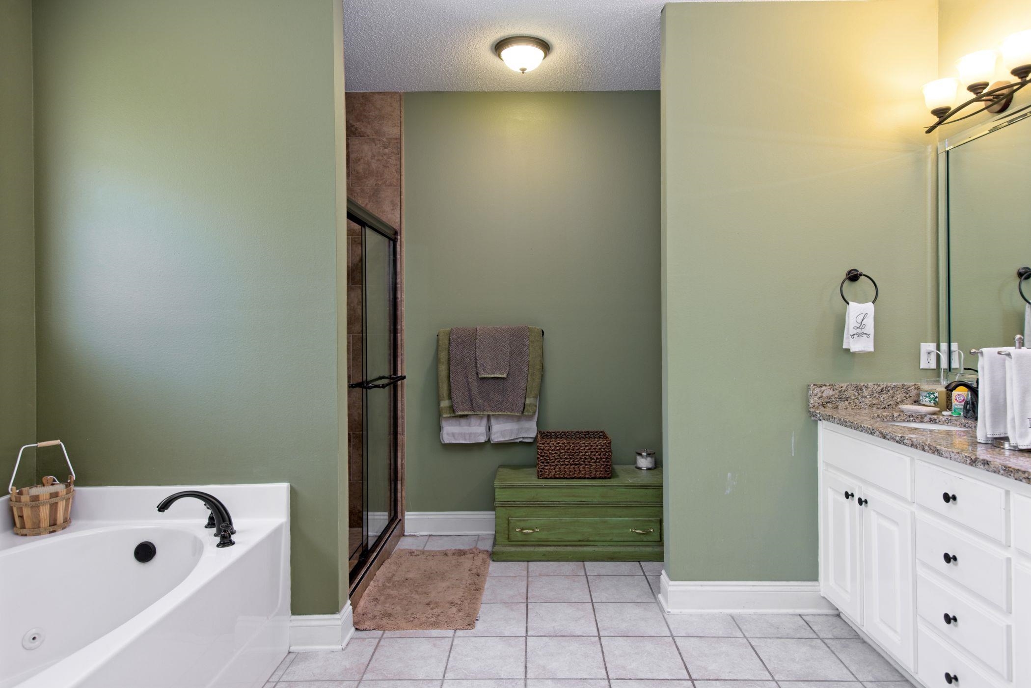 202 Oxford Way Foley, AL 36535 - Photo 9 of 15