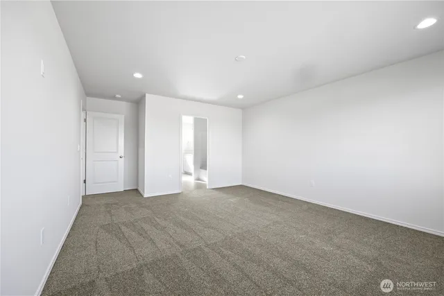 an empty room with an entryway