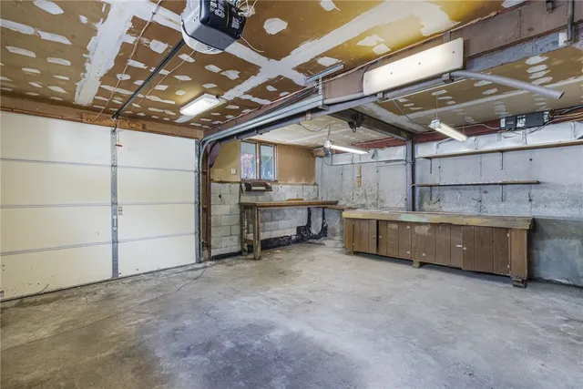 $499,000 | 26 Chardon Drive, Portsmouth, RI 02871