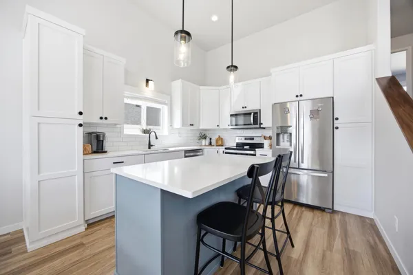 $350,000 | 5505 11th Street West, West Fargo, ND 58078