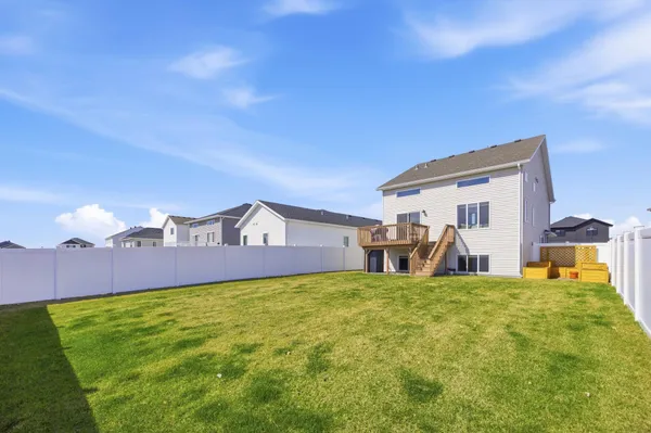 $350,000 | 5505 11th Street West, West Fargo, ND 58078