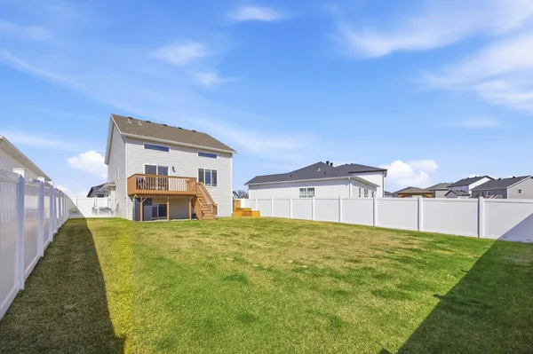 $350,000 | 5505 11th Street West, West Fargo, ND 58078