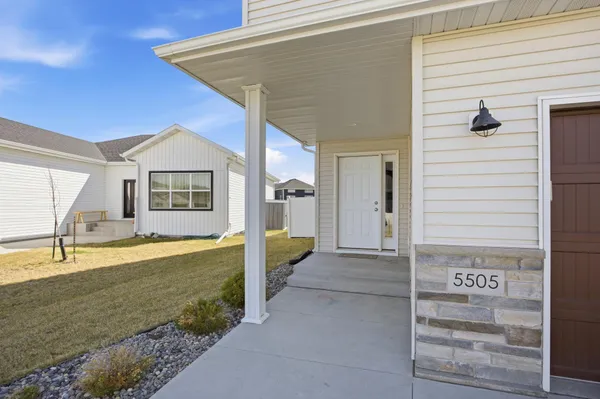 $350,000 | 5505 11th Street West, West Fargo, ND 58078