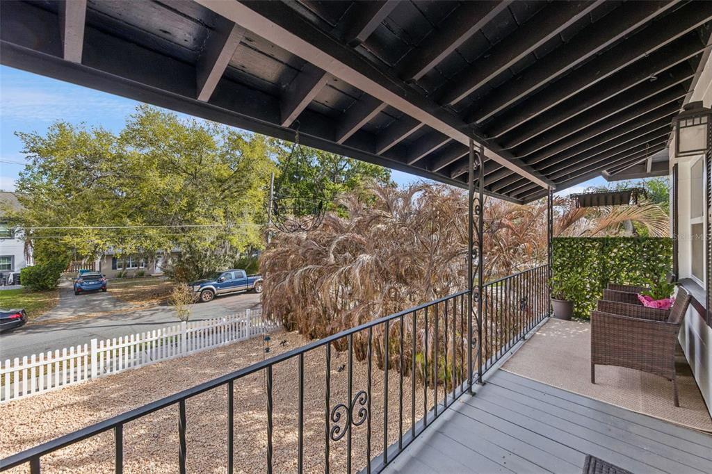 124 East Harding Street Orlando, FL 32806 - Photo 20 of 21 a view of a porch