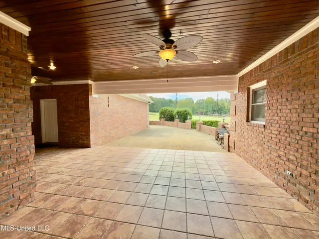 $398,900 | 123 Palmer Lane, Holly Springs, MS 38635