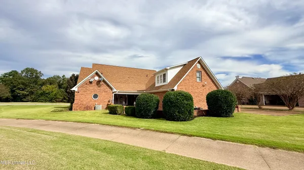 $359,900 | 123 Palmer Lane, Holly Springs, MS 38635