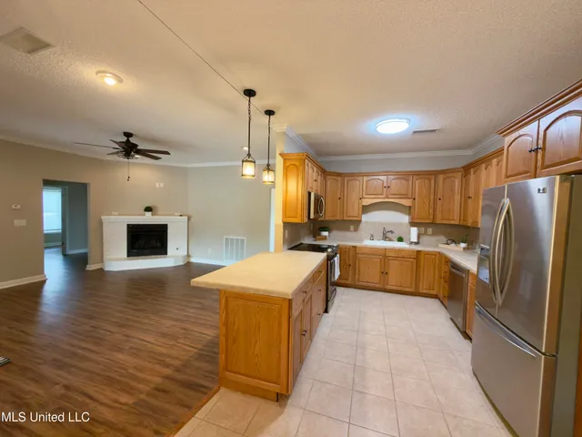 $398,900 | 123 Palmer Lane, Holly Springs, MS 38635