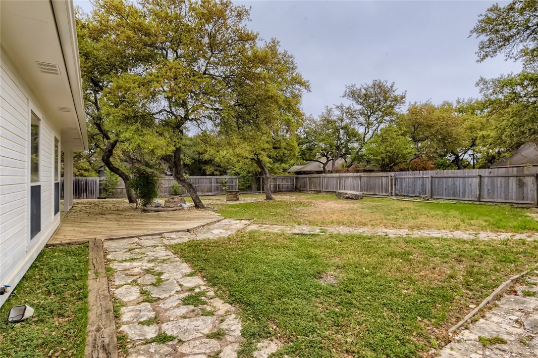 511 Susana Drive Georgetown, TX 78628 - Photo 29 of 31 Spacious private backyard