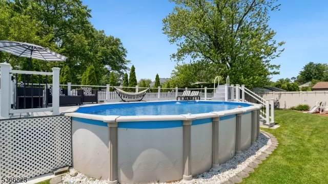 a view of outdoor space