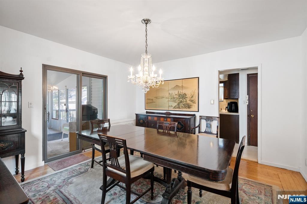 489 Maple Avenue Teaneck, NJ 07666 - Photo 10 of 24