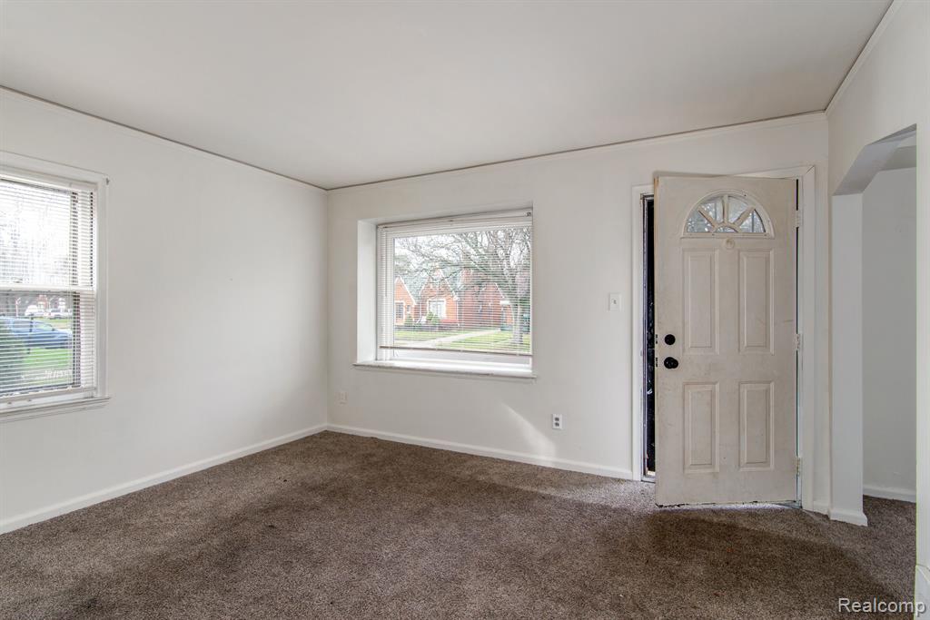 12682 Riad Street Detroit, MI 48224 - Photo 2 of 19