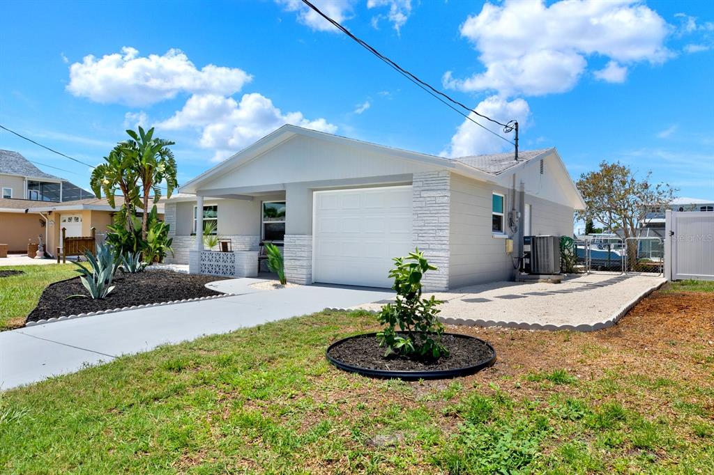 13739 Lavender Avenue Hudson, FL 34667 - Photo 19 of 25