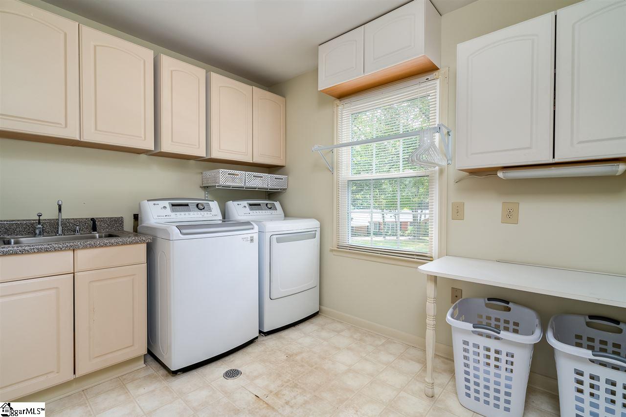 215 Silver Creek Road Greer, SC 29650 - Photo 25 of 36 Gallery Image 25
