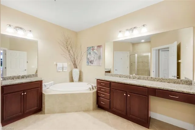 $6,500 | 9532 Ironstone Terrace, Unit 102, Naples, FL 34120