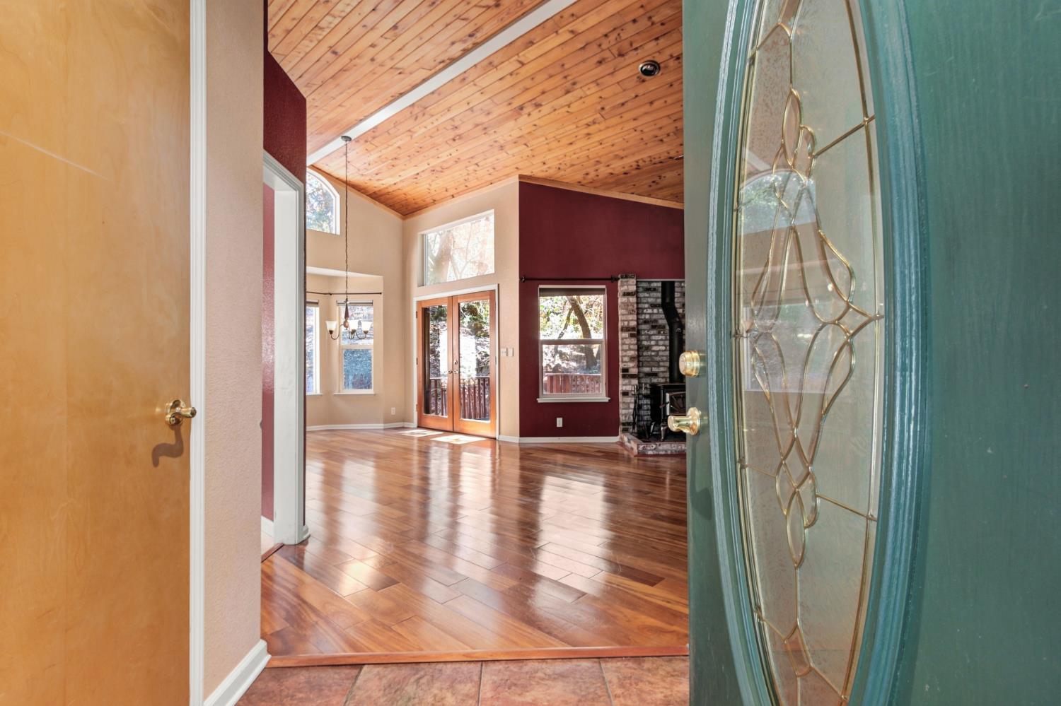 1900 Peaceful Valley Road Colfax, CA 95713 - Photo 6 of 45 Gallery Image 6