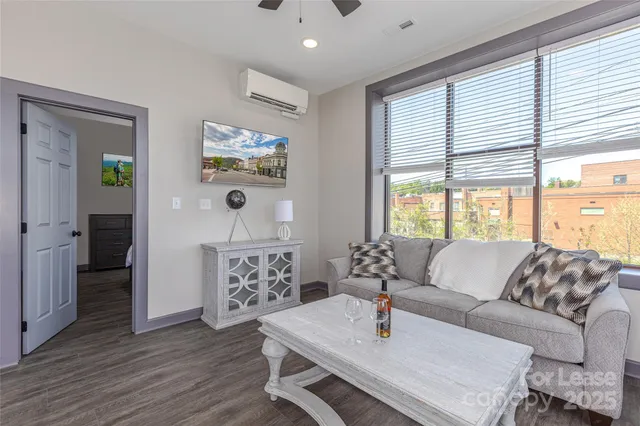 $1,800 | 138 South Main Street, Unit A, Marion, NC 28752