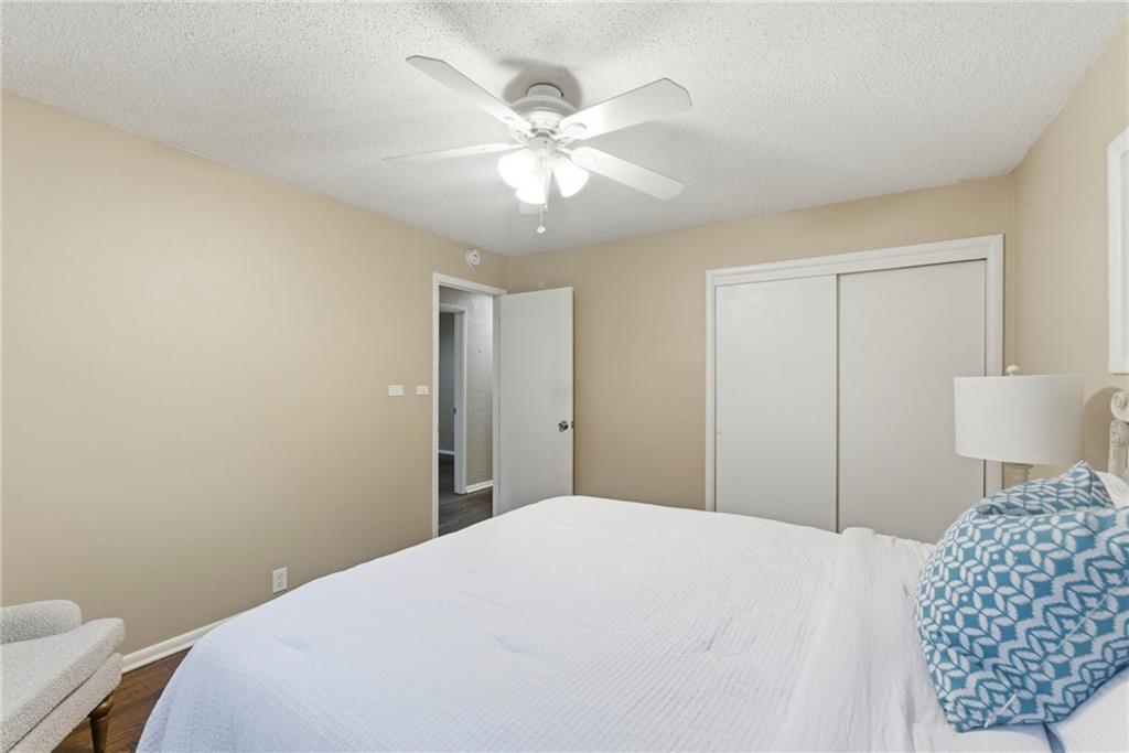 10803 Blue Ridge Boulevard Kansas City, MO 64134 - Photo 10 of 17