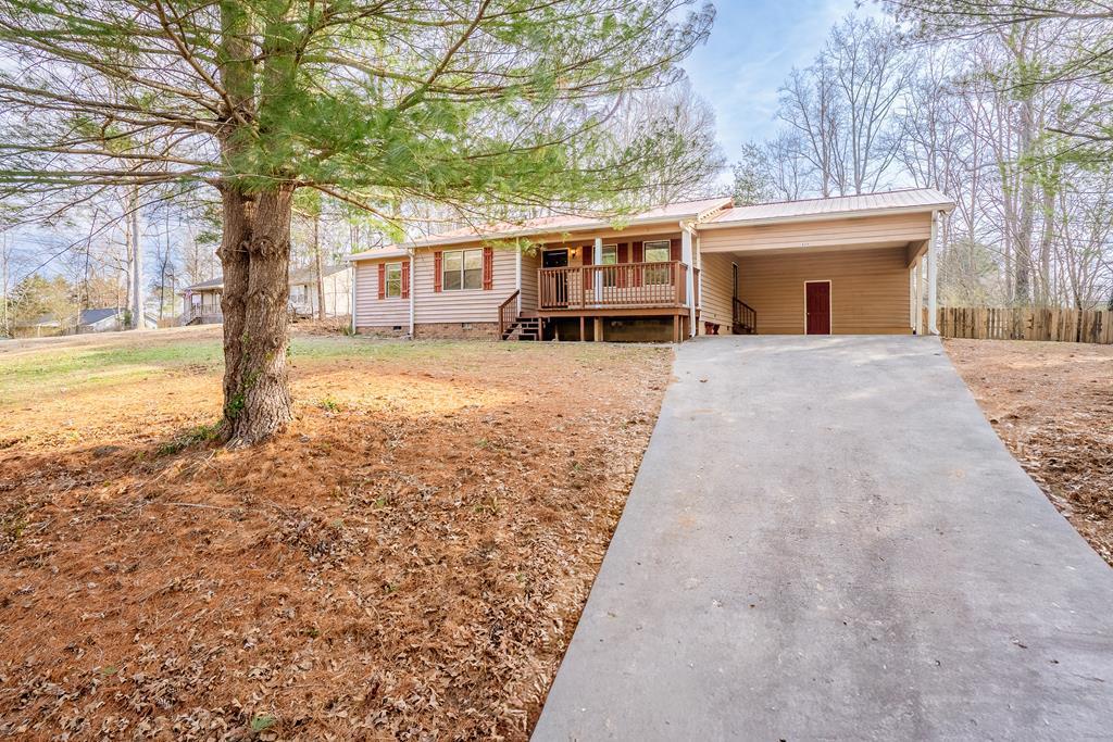 629 West Broadacre Road Northwest Dalton, GA 30721 - Photo 1 of 37 Main View