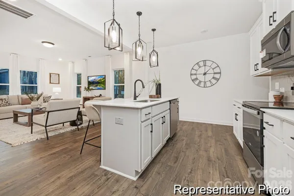 $289,900 | 1611 Pelican Court, Unit 122AP, Salisbury, NC 28146