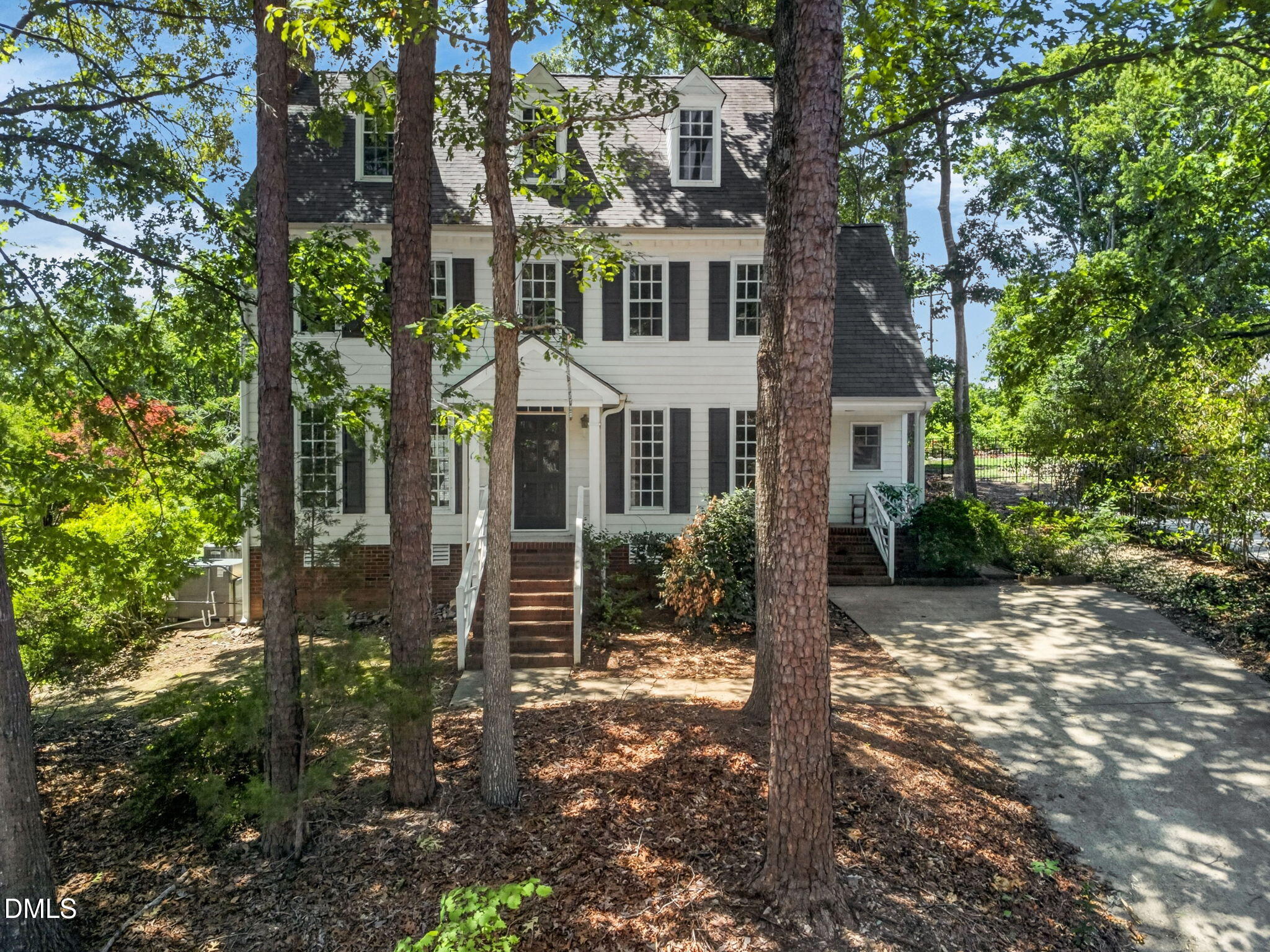 8220 Harps Mill Road Raleigh, NC 27615 - Photo 5 of 63 9-web-or-mls-8220 Harps Mill Road - 9