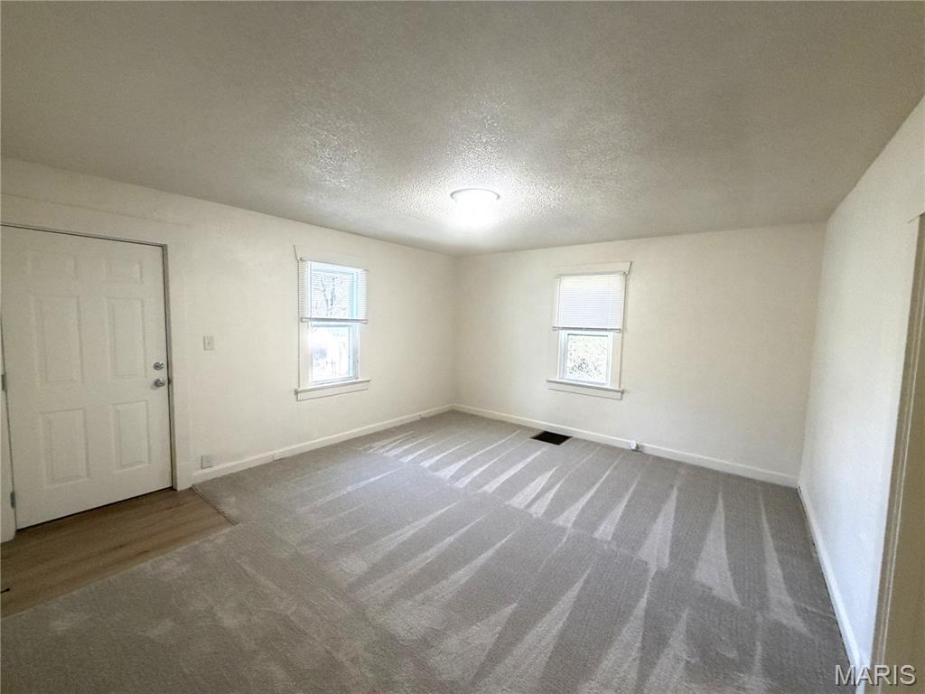 417 South 8th Street Belleville, IL 62220 - Photo 4 of 14