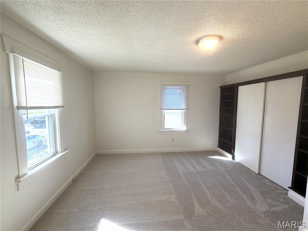 417 South 8th Street Belleville, IL 62220 - Photo 9 of 14