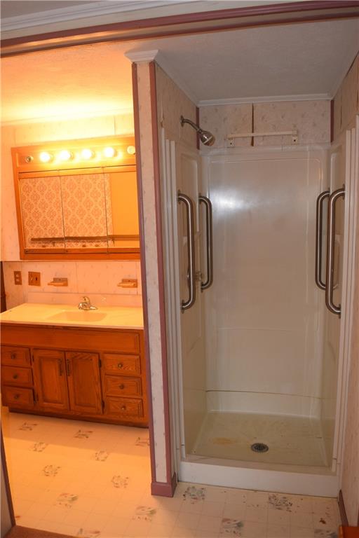 317 Shields Road Slippery Rock, PA 16057 - Photo 11 of 22