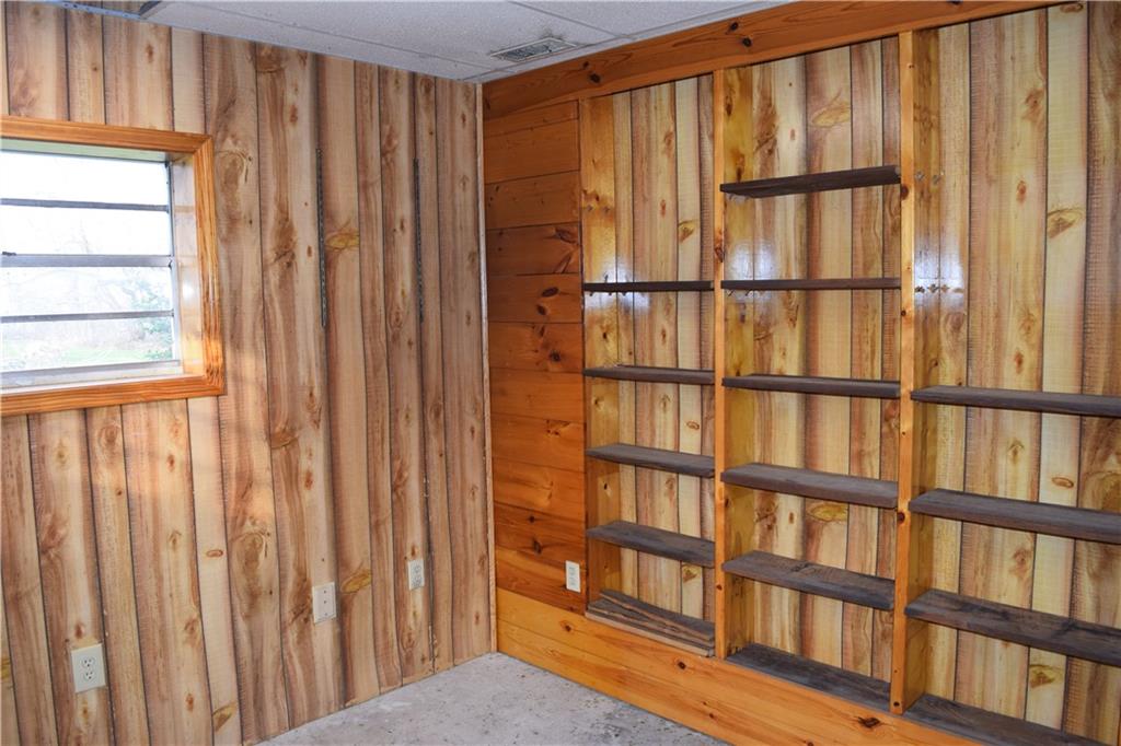 317 Shields Road Slippery Rock, PA 16057 - Photo 14 of 22