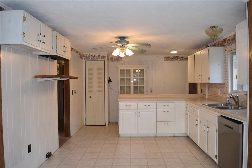 317 Shields Road Slippery Rock, PA 16057 - Photo 6 of 22